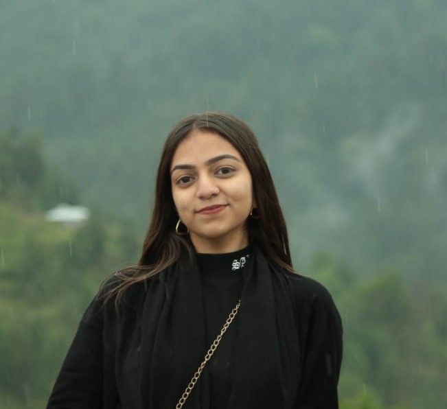 Hira - Nounou anglophone Paris, babysitter bilingue