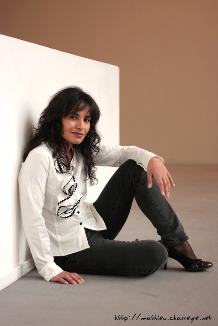 Emel - Nounou anglophone Paris, babysitter bilingue