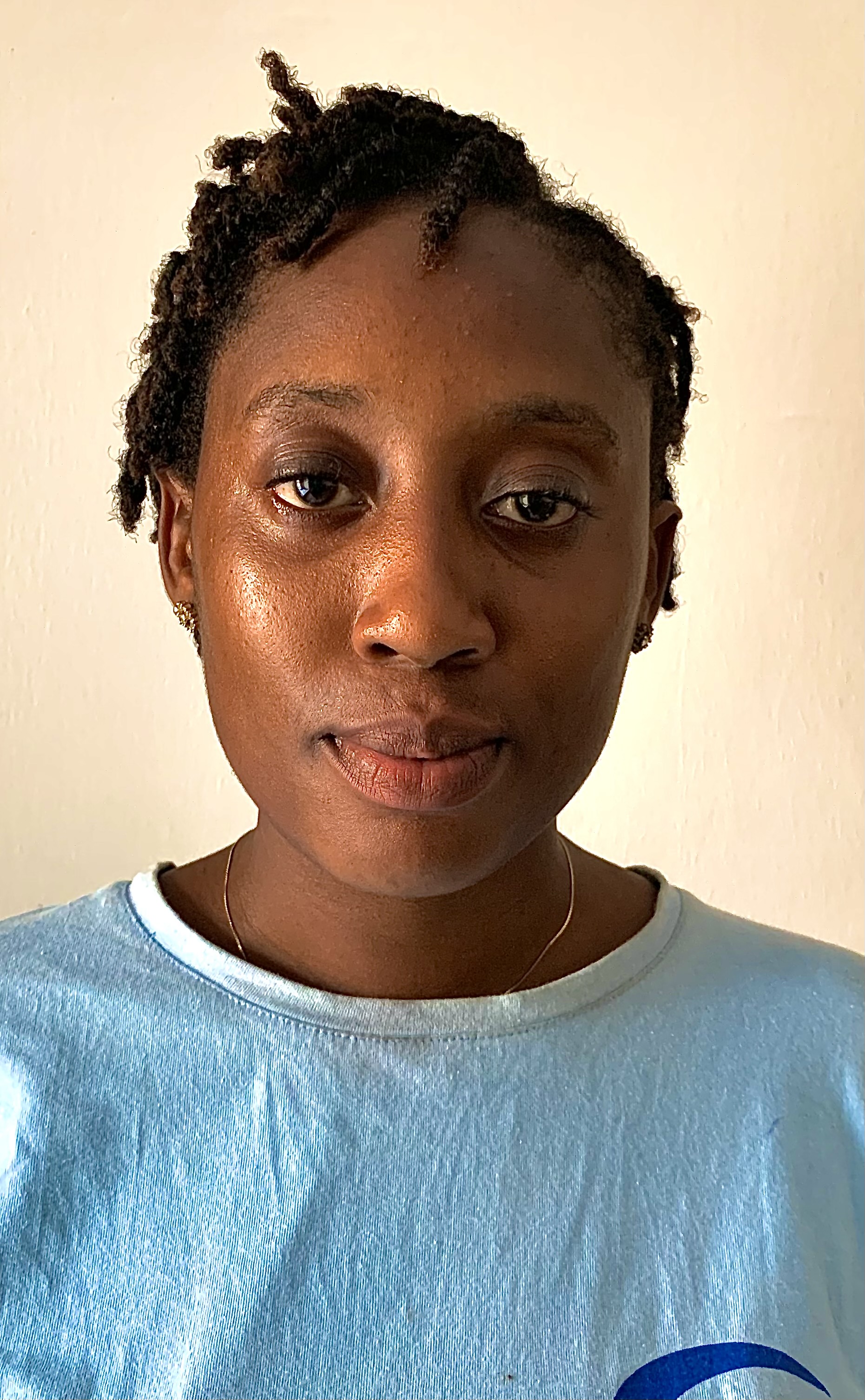 Moyinoluwa Victoria - English-speaking nanny Paris, bilingual babysitter