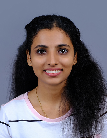 Devika - Nounou anglophone Paris, babysitter bilingue