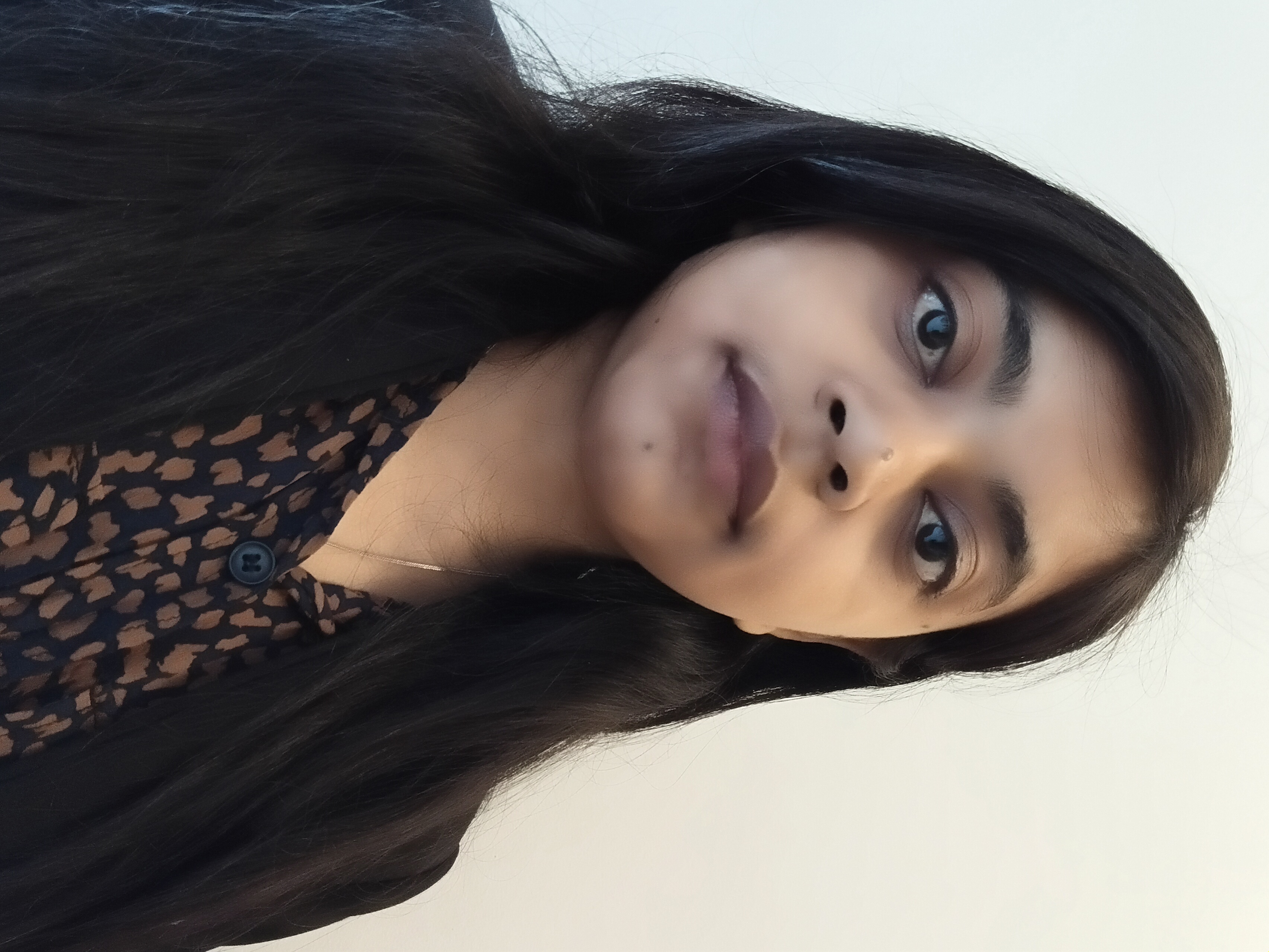 Roshni - Nounou anglophone Paris, babysitter bilingue